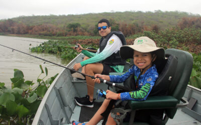 Pesca no Pantanal co mas crianças das férias de julho