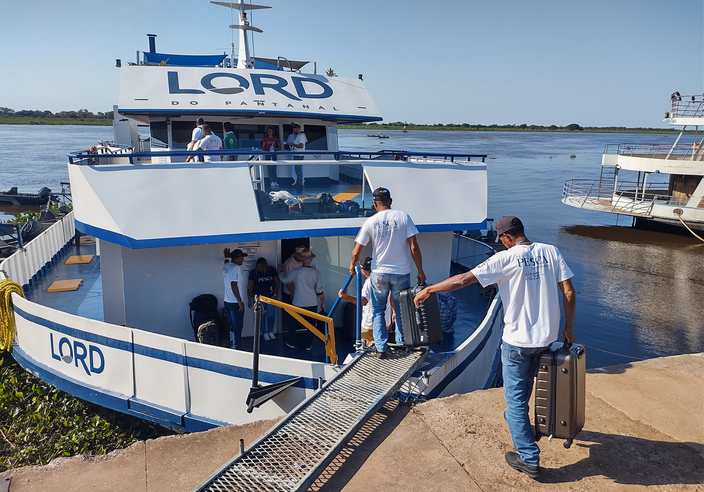 corumba-embarque-de-grupo-de-pescadores-esportivos6